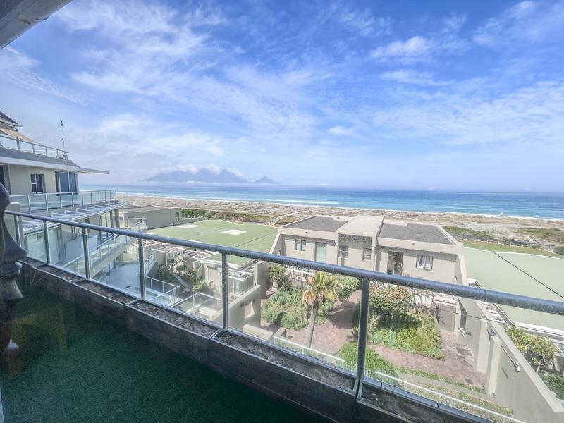 5 Bedroom Property for Sale in Dolphin Beach Western Cape